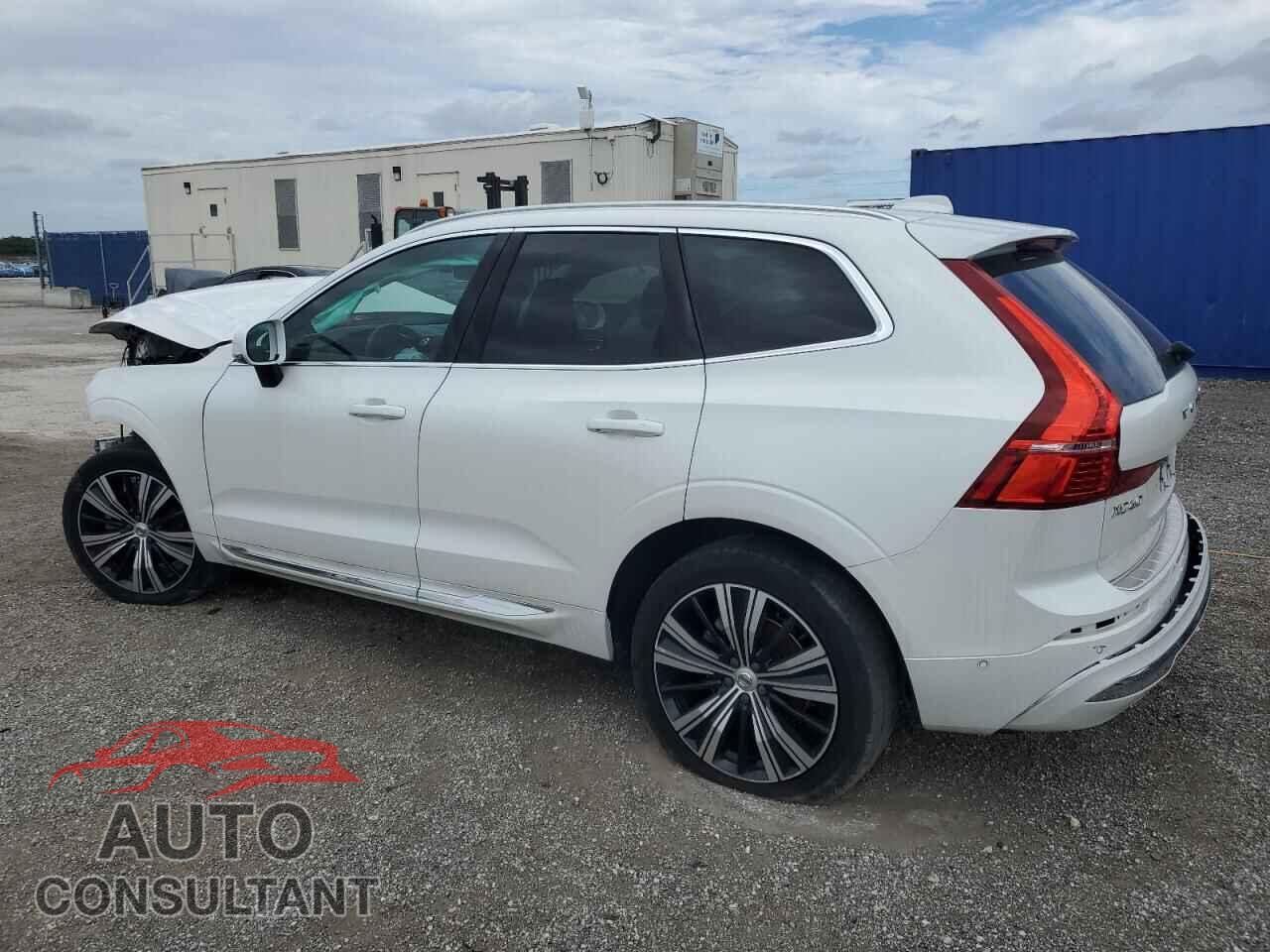 VOLVO XC60 PLUS 2023 - YV4L12DNXP1203202