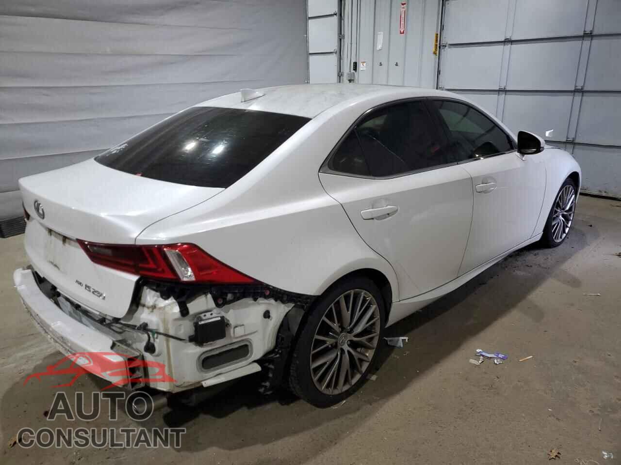 LEXUS IS 2015 - JTHCF1D20F5026251