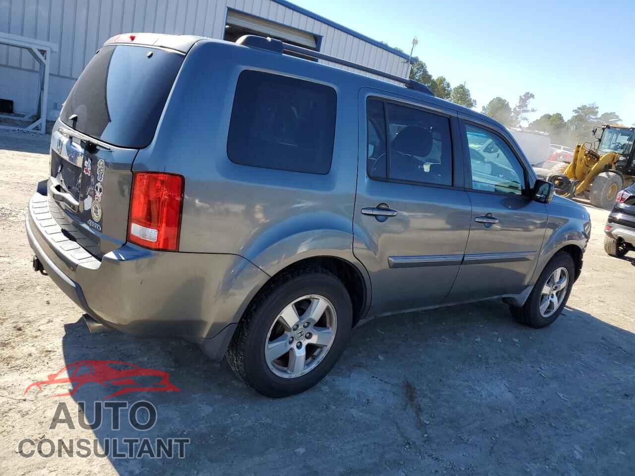 HONDA PILOT 2011 - 5FNYF4H69BB012802