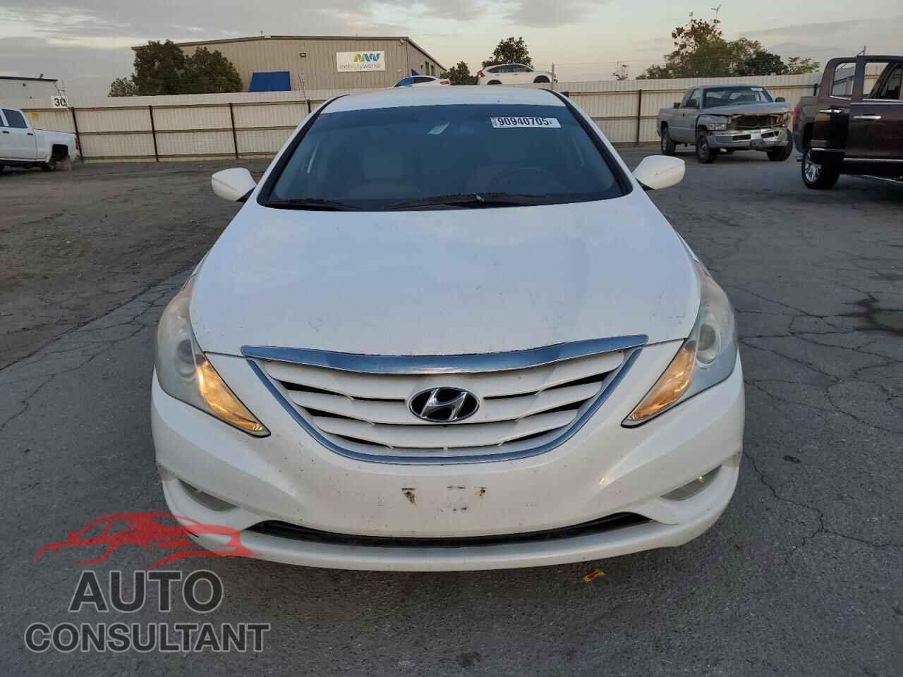HYUNDAI SONATA 2013 - 5NPEB4AC3DH677911