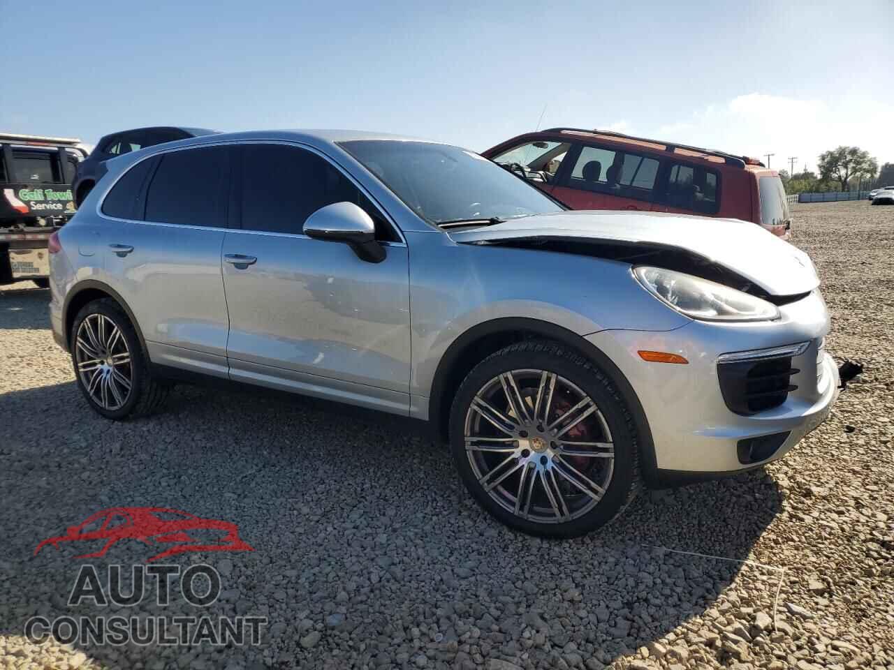 PORSCHE CAYENNE 2016 - WP1AA2A24GKA11206