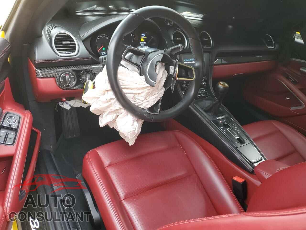 PORSCHE BOXSTER 2021 - WP0CA2A8XMS210478