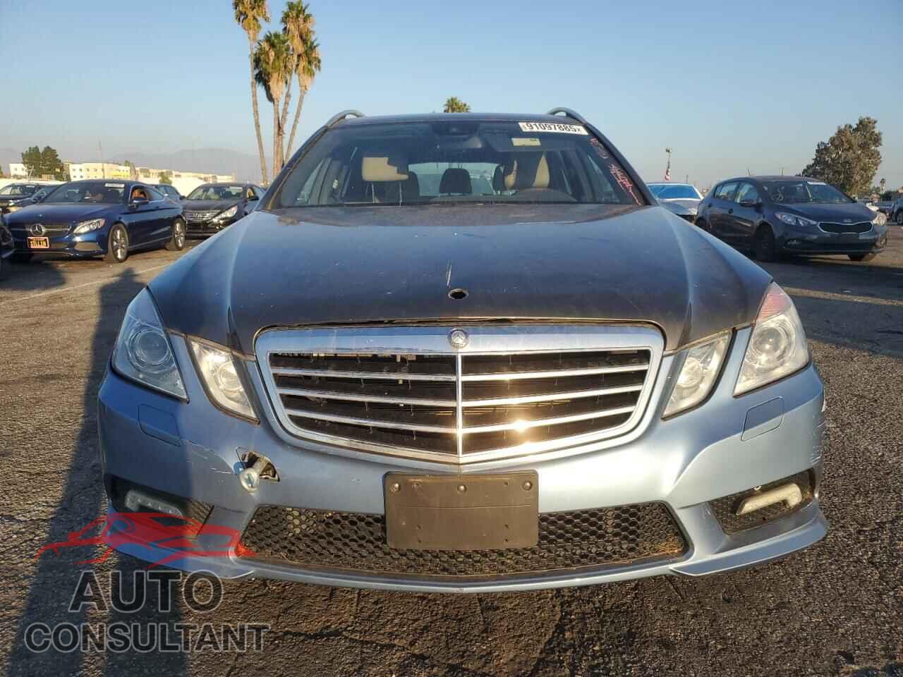 MERCEDES-BENZ E-CLASS 2013 - WDDHH8JB2DA684596