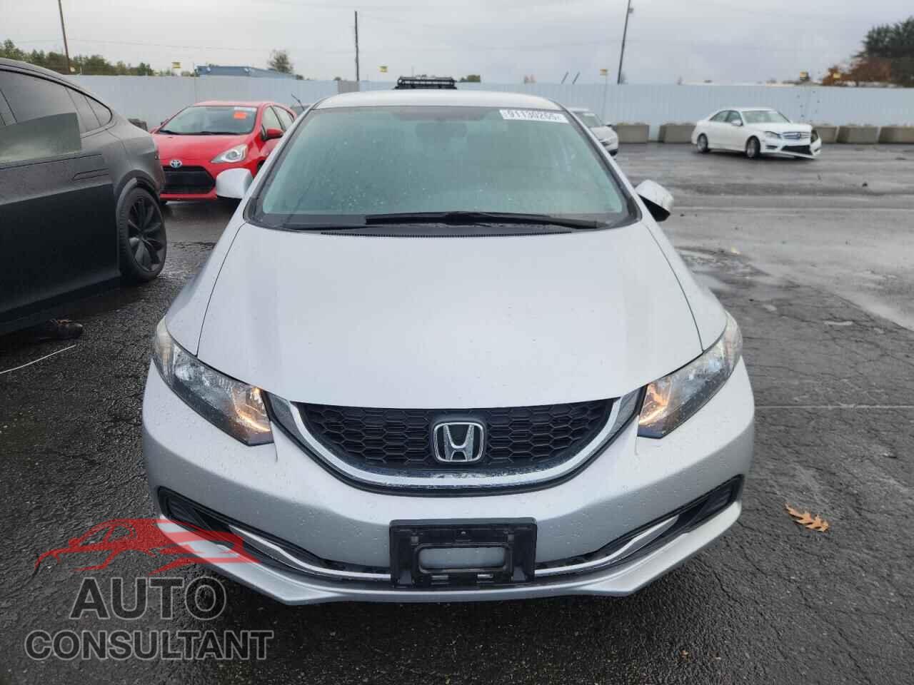 HONDA CIVIC 2013 - 19XFB2F51DE276784