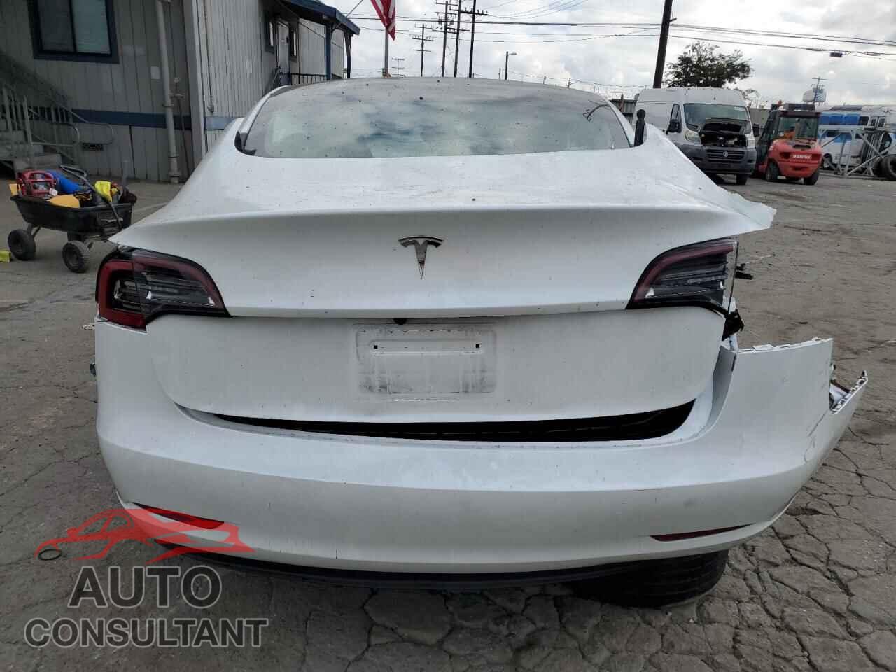 TESLA MODEL 3 2023 - 5YJ3E1EA0PF424442