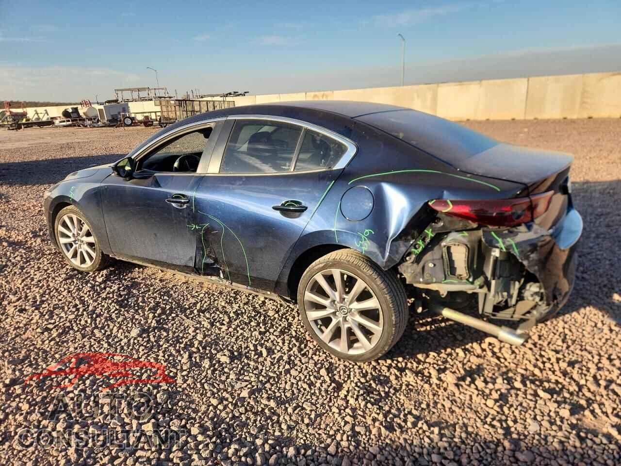 MAZDA 3 2021 - JM1BPACL7M1300697