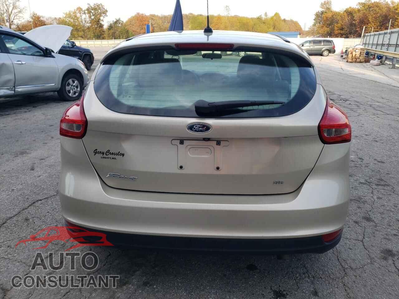 FORD FOCUS 2017 - 1FADP3K20HL342464