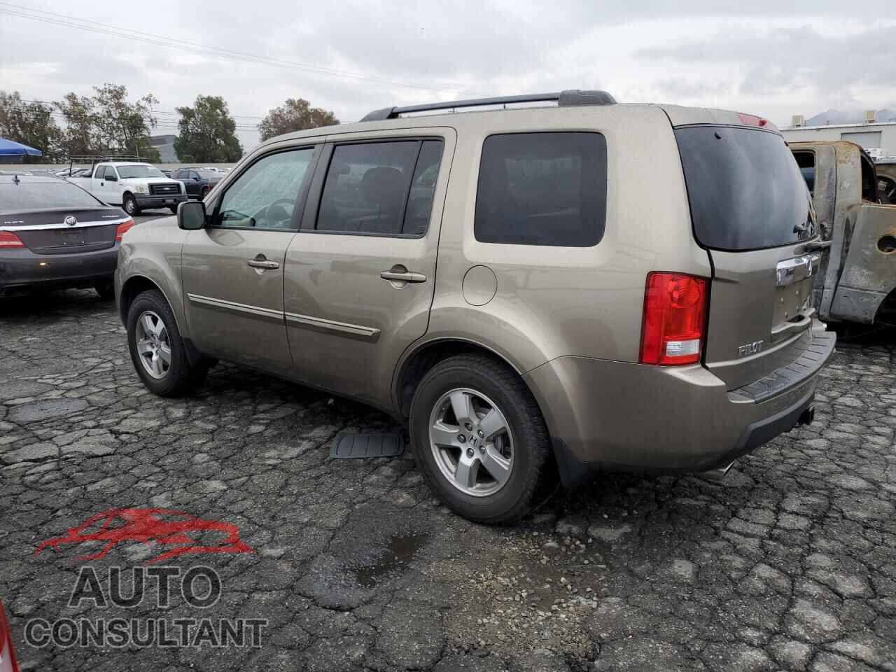 HONDA PILOT 2010 - 5FNYF3H43AB001365