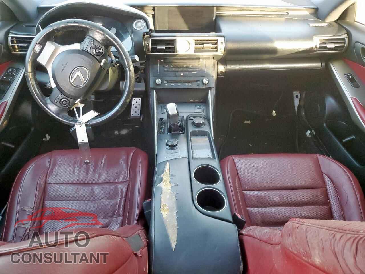 LEXUS IS 2015 - JTHBF1D23F5056775