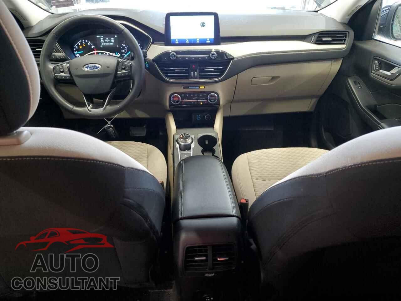 FORD ESCAPE 2021 - 1FMCU9G64MUB00144