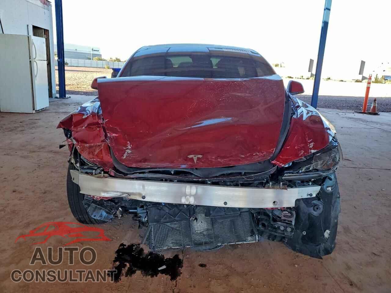 TESLA MODEL 3 2024 - 5YJ3E1EA4RF830646