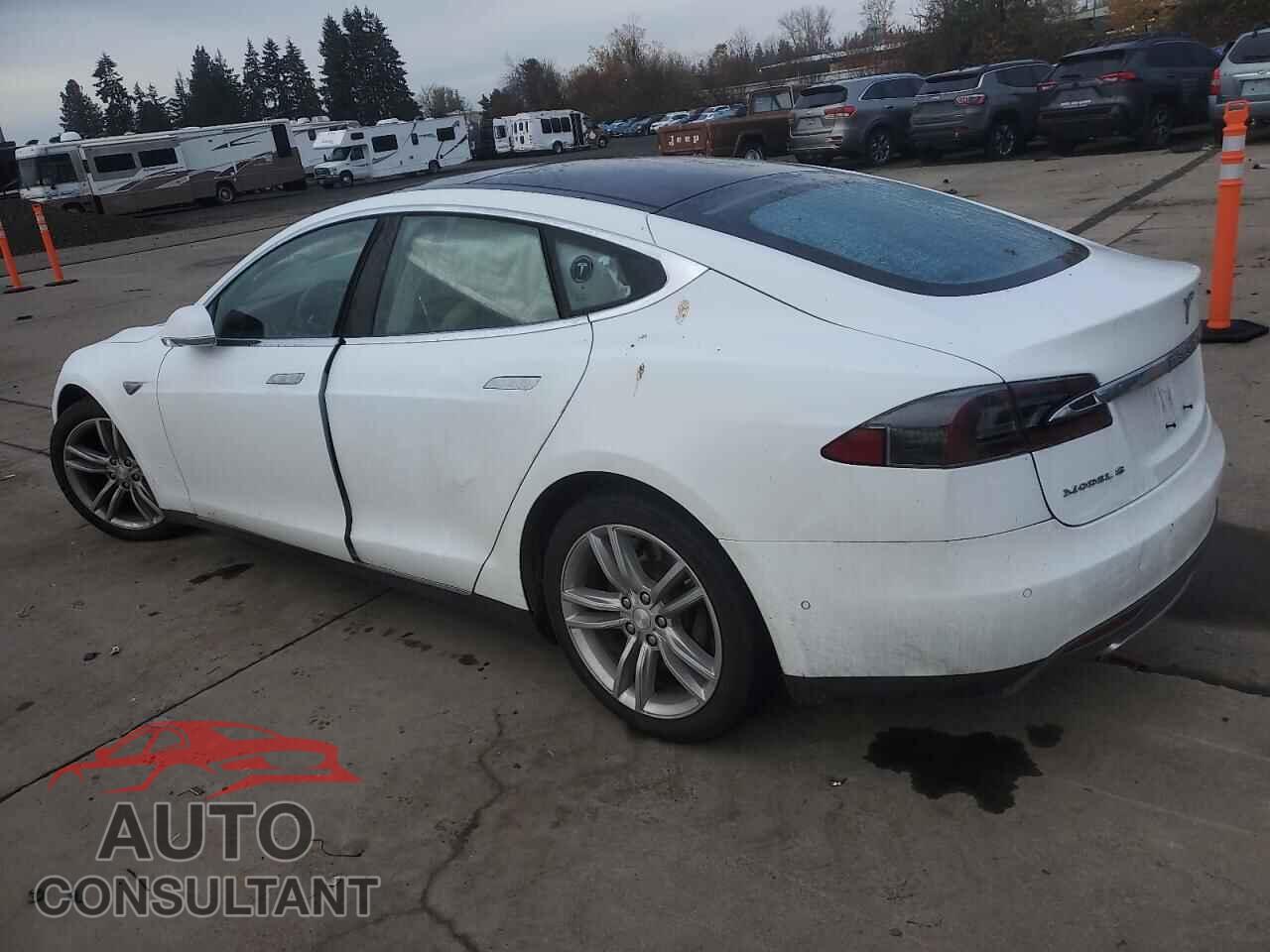 TESLA MODEL S 2015 - 5YJSA1H2XFFP70380