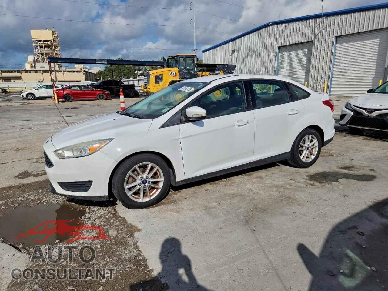 FORD FOCUS 2016 - 1FADP3F20GL296692
