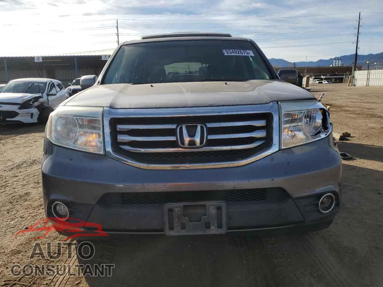 HONDA PILOT 2014 - 5FNYF4H98EB007220
