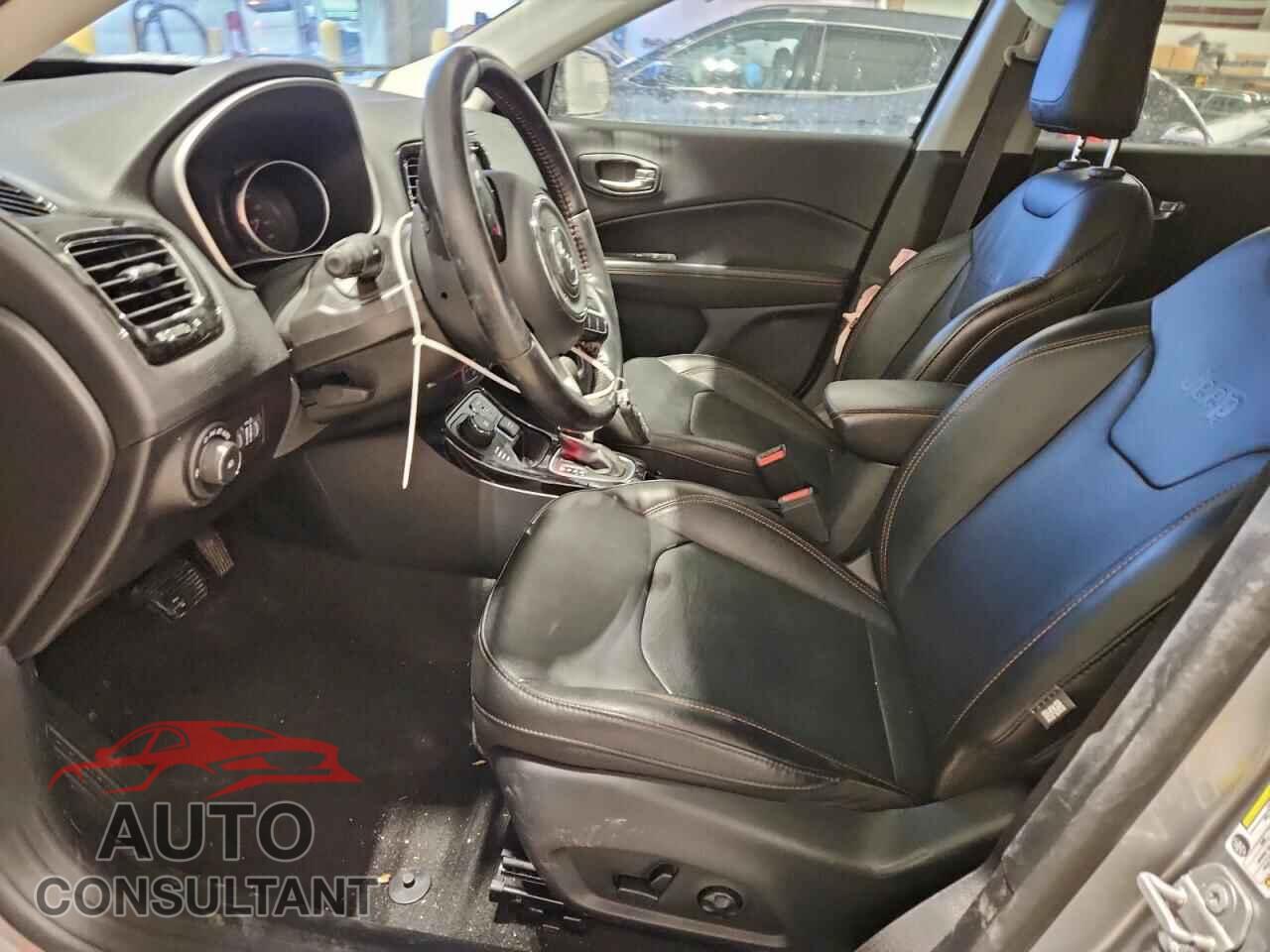 JEEP COMPASS 2020 - 3C4NJDCBXLT209017