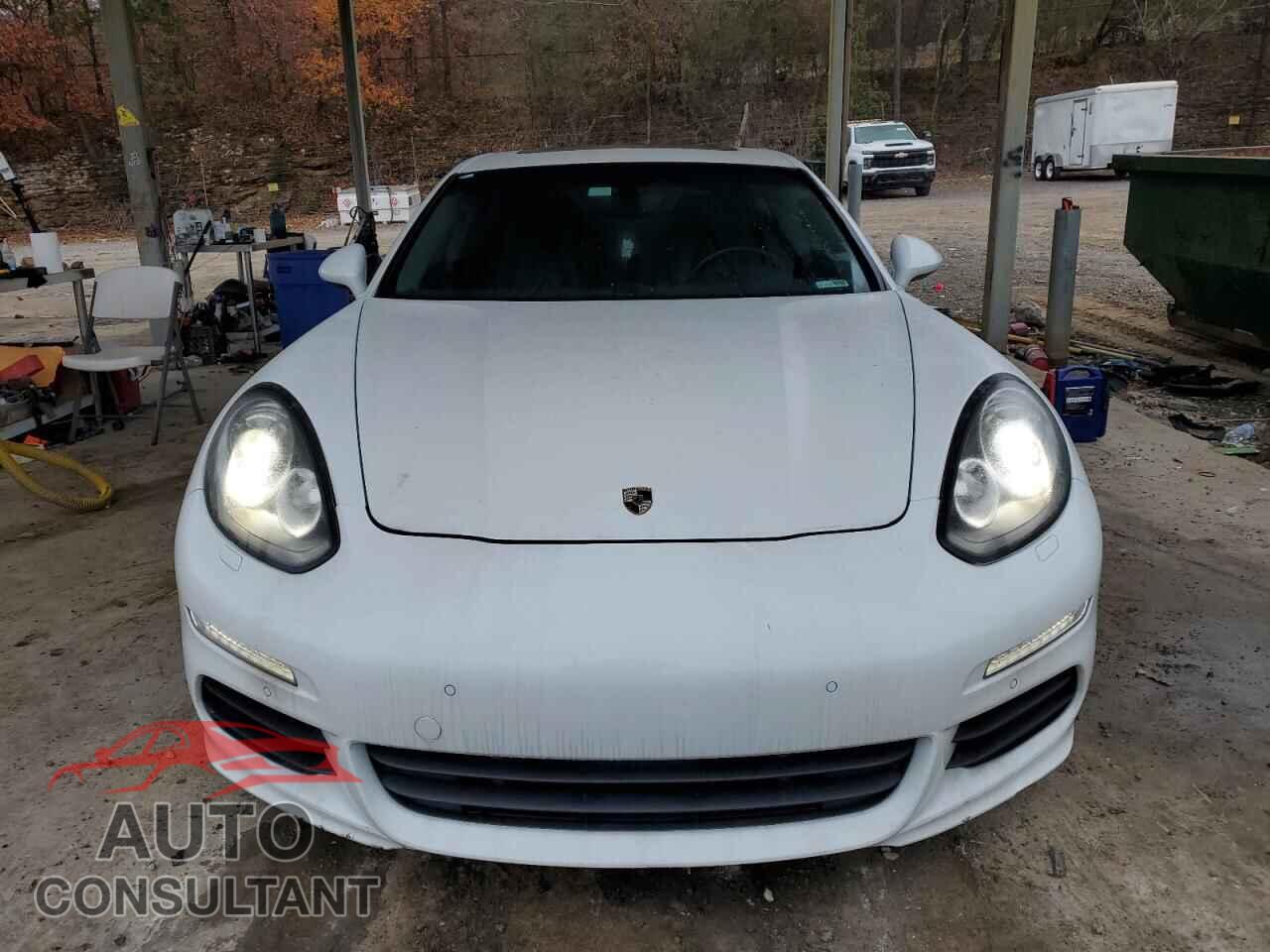 PORSCHE PANAMERA 2015 - WP0AD2A71FL040062