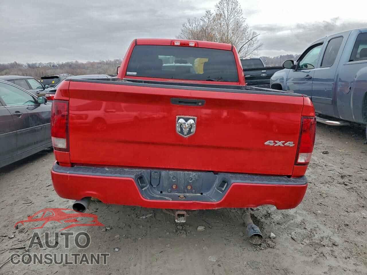 DODGE RAM 1500 2012 - 1C6RD7FT6CS303371