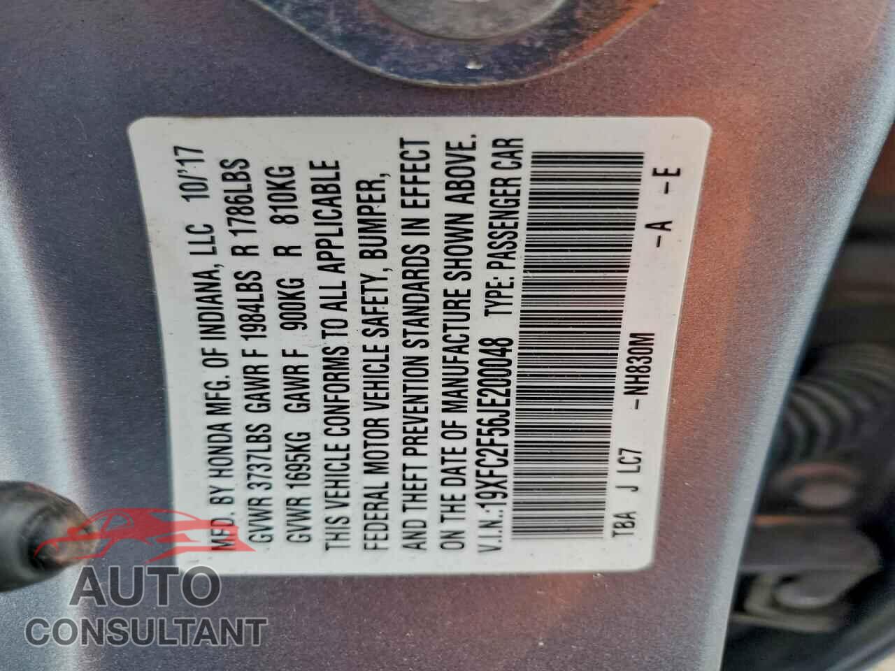 HONDA CIVIC 2018 - 19XFC2F56JE200048