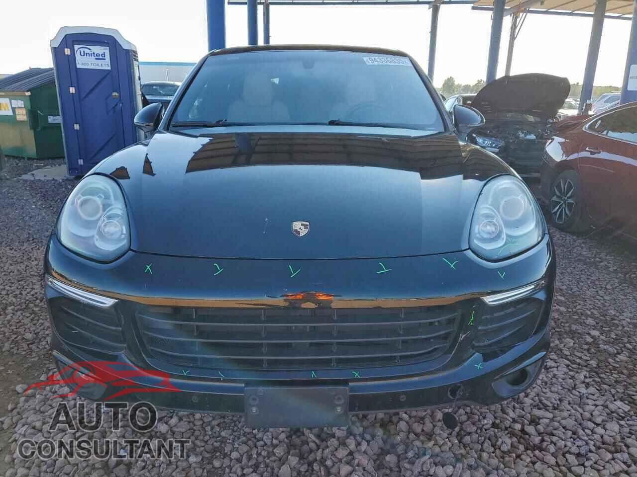 PORSCHE CAYENNE 2016 - WP1AA2A25GLA11015
