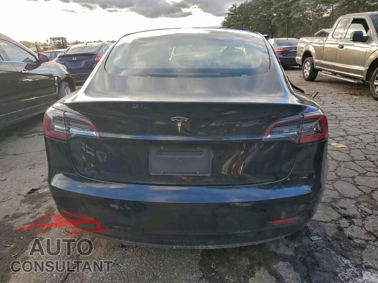 TESLA MODEL 3 2021 - 5YJ3E1EA2MF918572