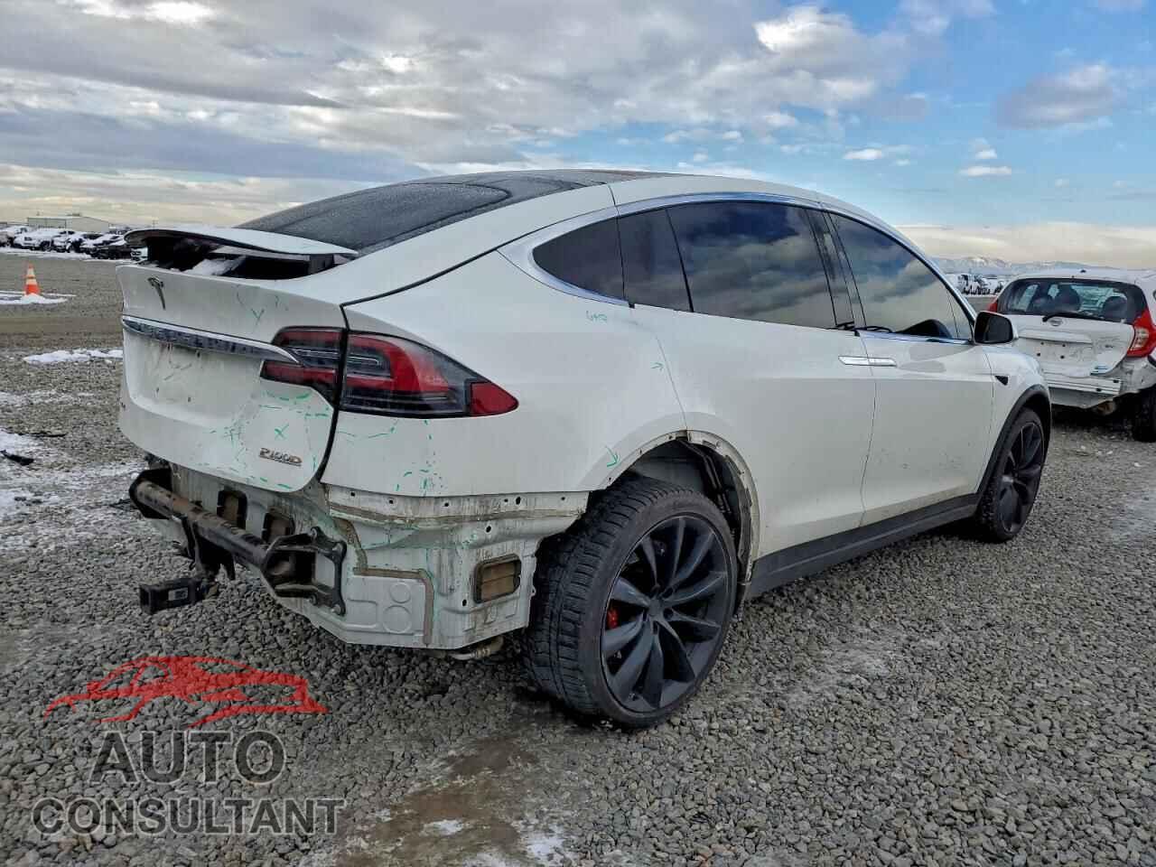 TESLA MODEL X 2017 - 5YJXCAE45HF078617