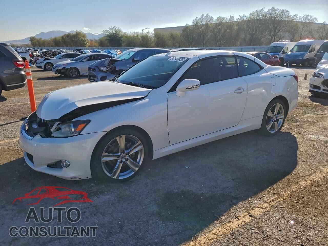 LEXUS IS 2012 - JTHFF2C27C2524187