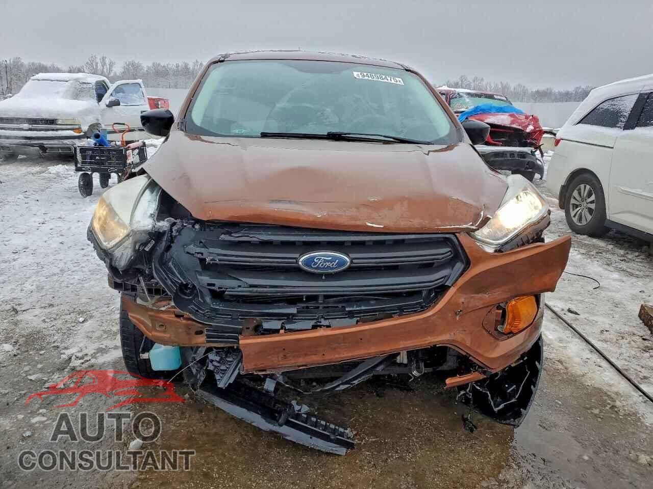 FORD ESCAPE 2017 - 1FMCU0F72HUB39925