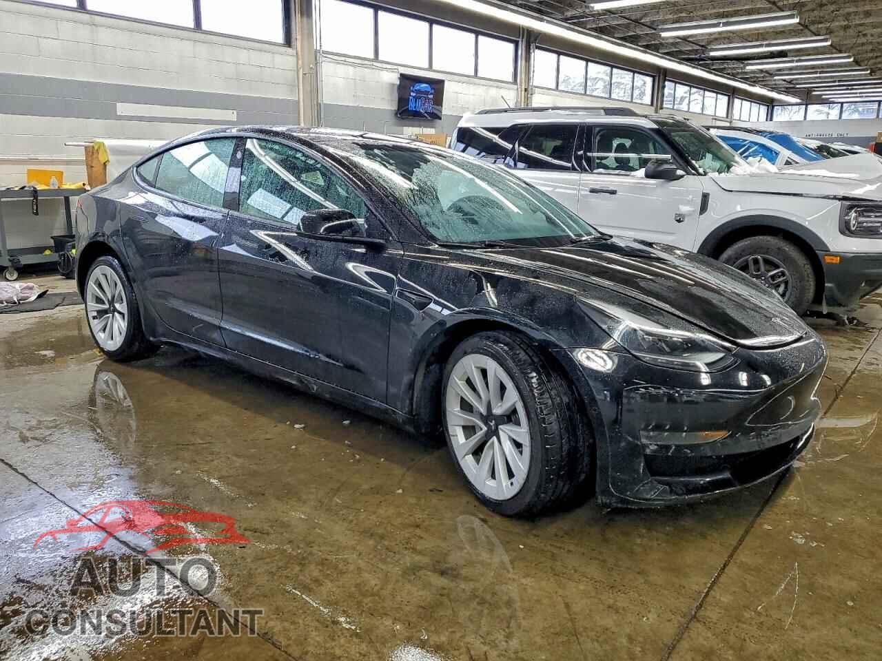 TESLA MODEL 3 2022 - 5YJ3E1EAXNF368801