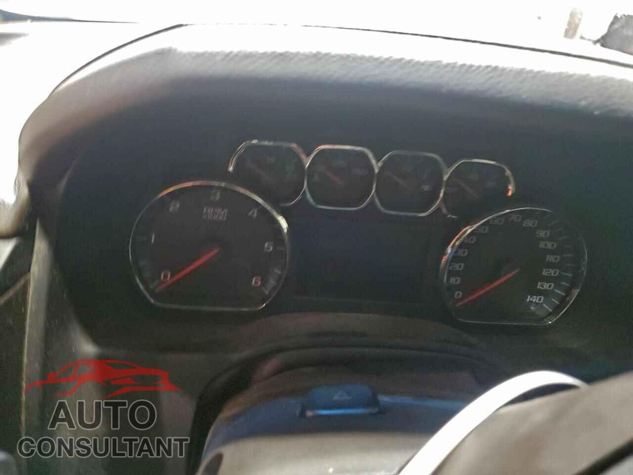 CHEVROLET SUBURBAN 2015 - 1GNSCKKC8FR604698