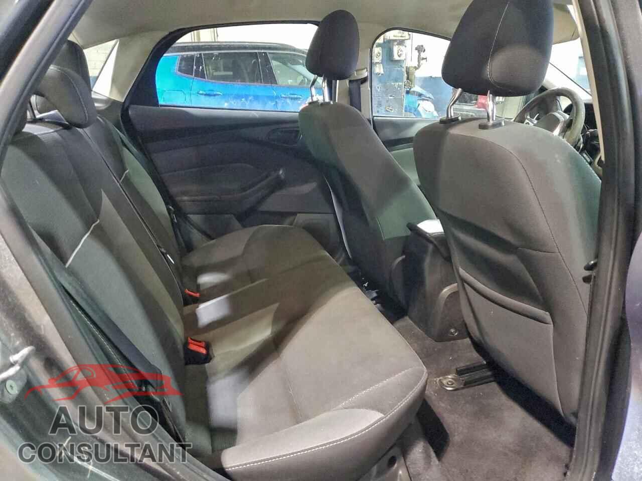 FORD FOCUS 2012 - 1FAHP3F20CL336393