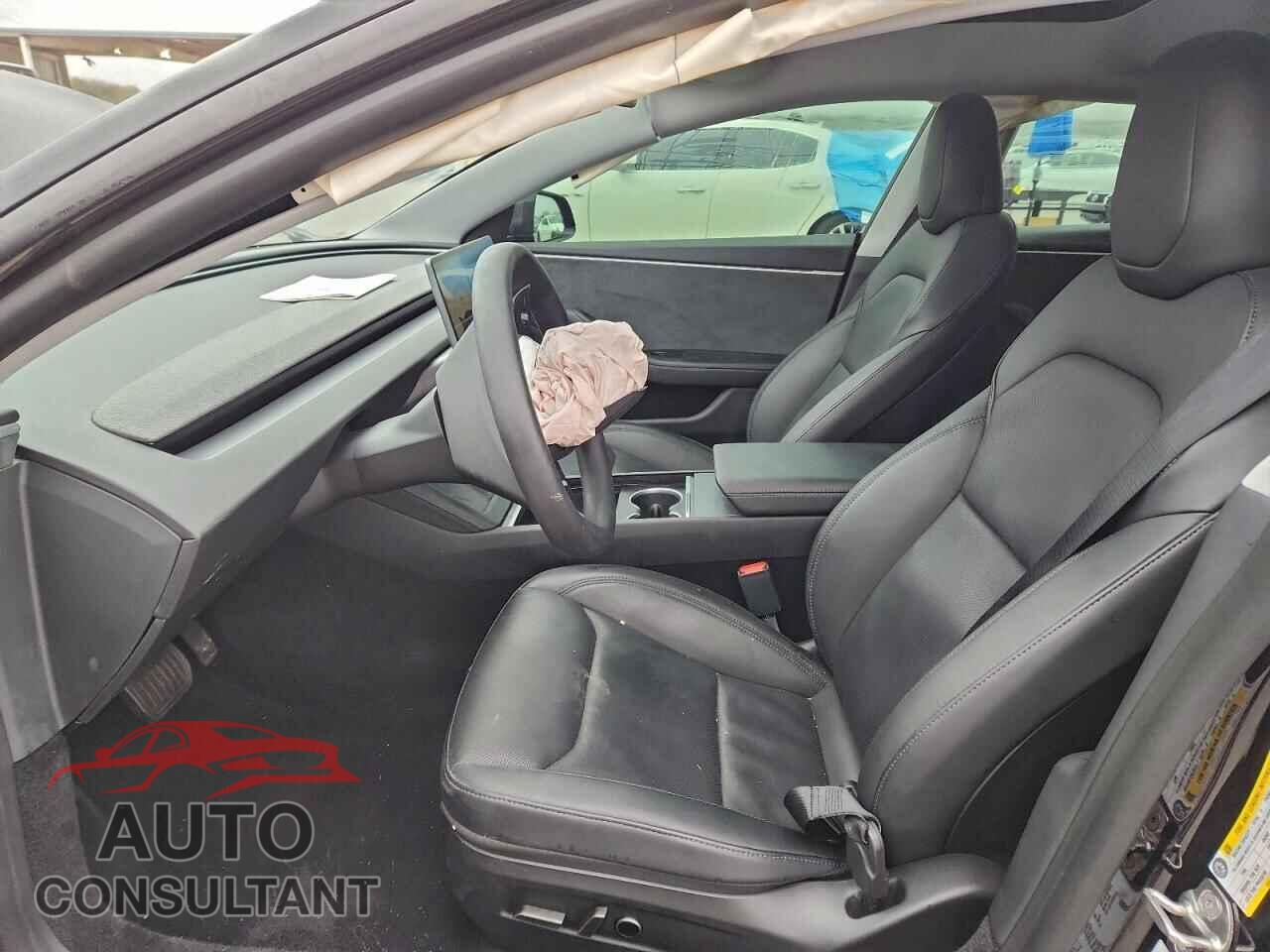 TESLA MODEL 3 2024 - 5YJ3E1EB4RF766777