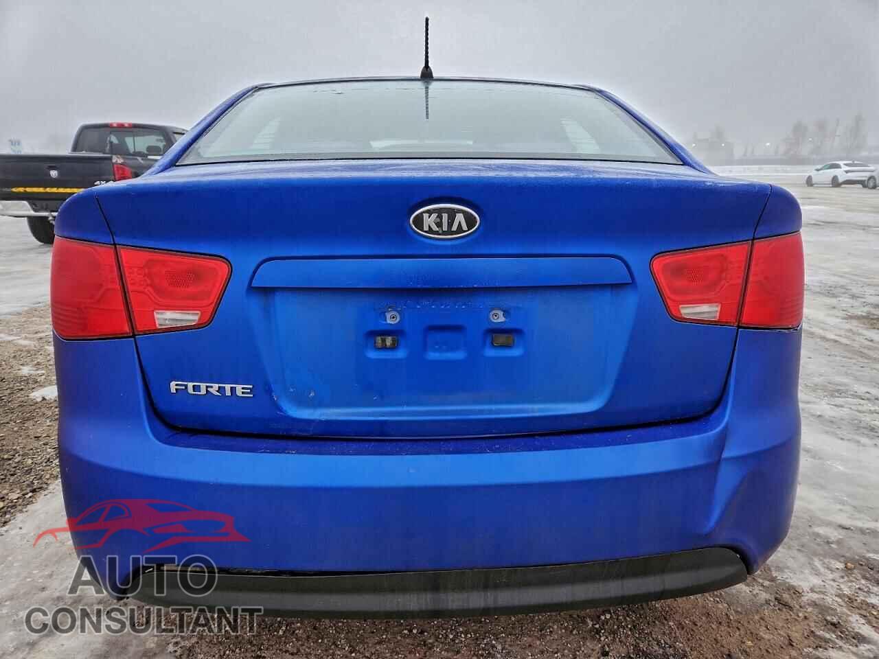 KIA FORTE 2013 - KNAFT4A24D5647385