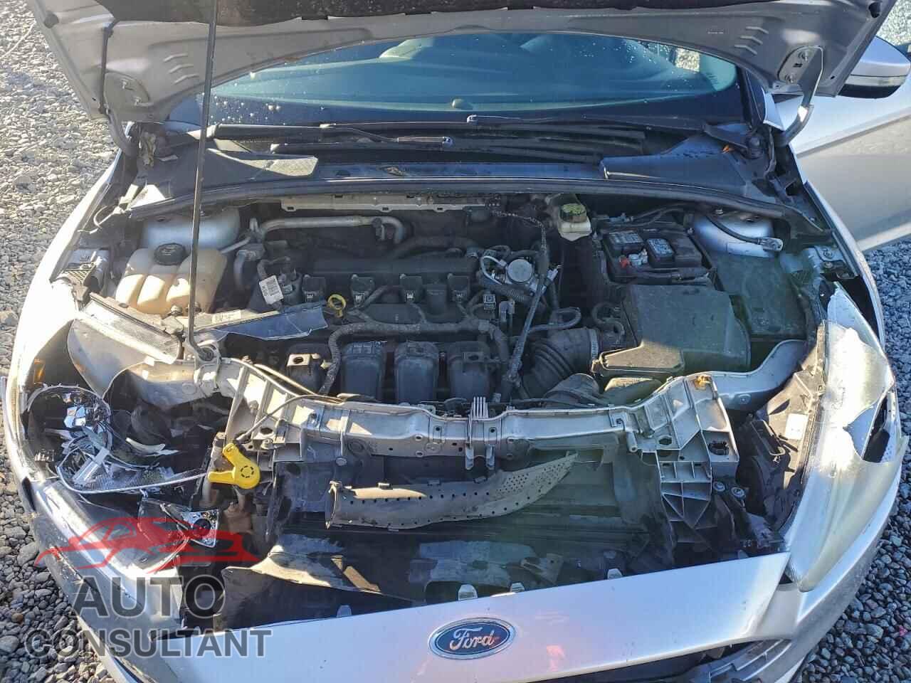 FORD FOCUS 2017 - 1FADP3F22HL300050