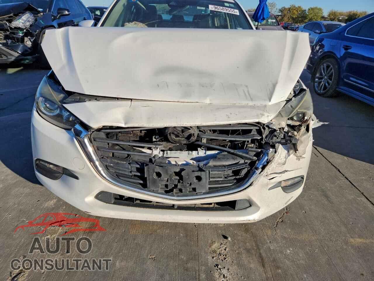 MAZDA 3 2017 - JM1BN1V75H1106052