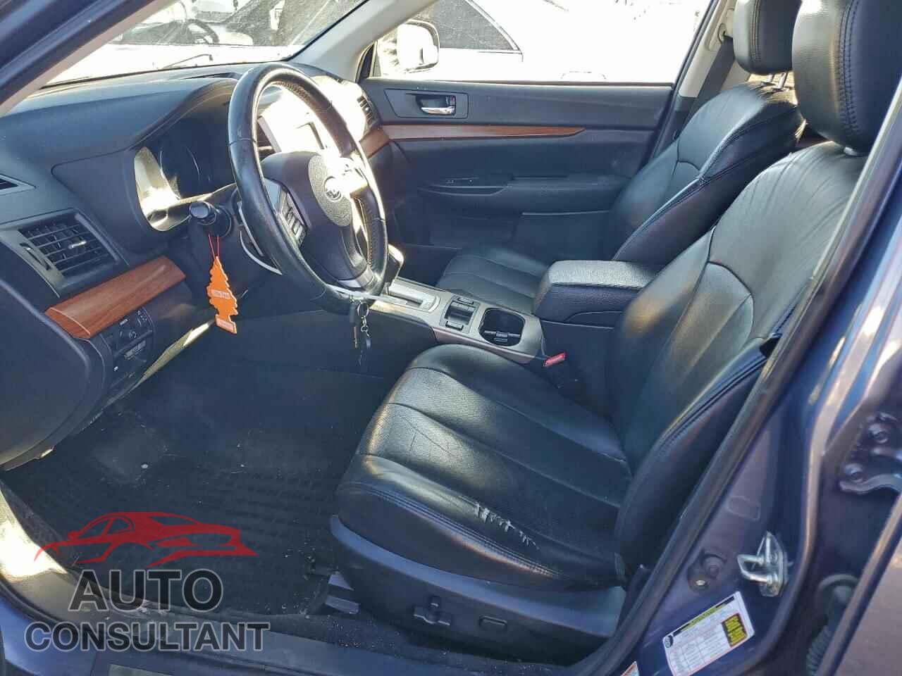 SUBARU OUTBACK 2014 - 4S4BRBLC2E3265004