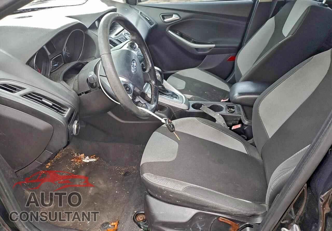 FORD FOCUS 2012 - 1FAHP3K22CL381972