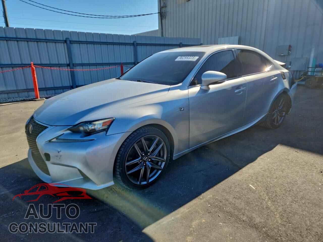 LEXUS IS 2014 - JTHBE1D28E5008738