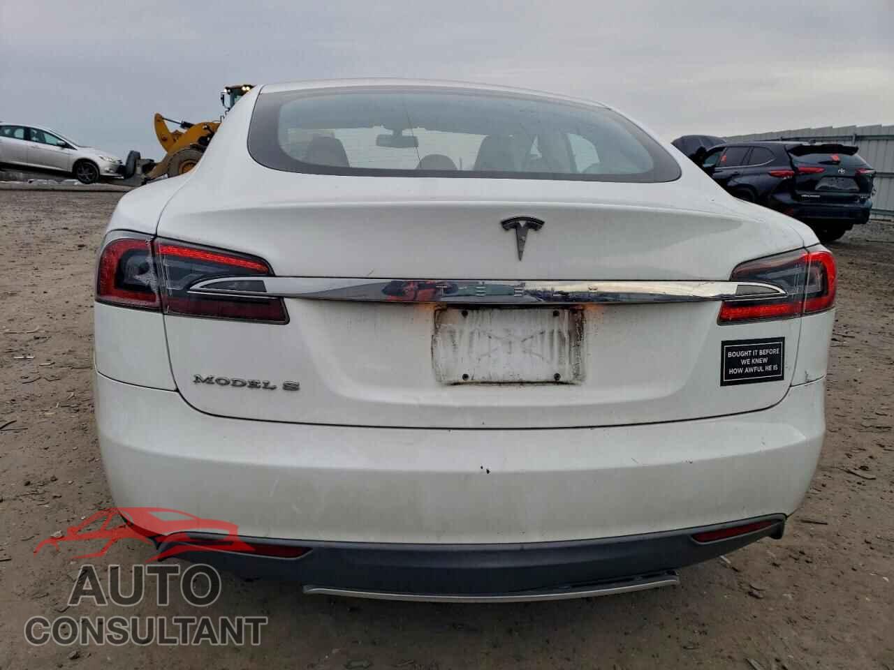 TESLA MODEL S 2013 - 5YJSA1CN8DFP03405
