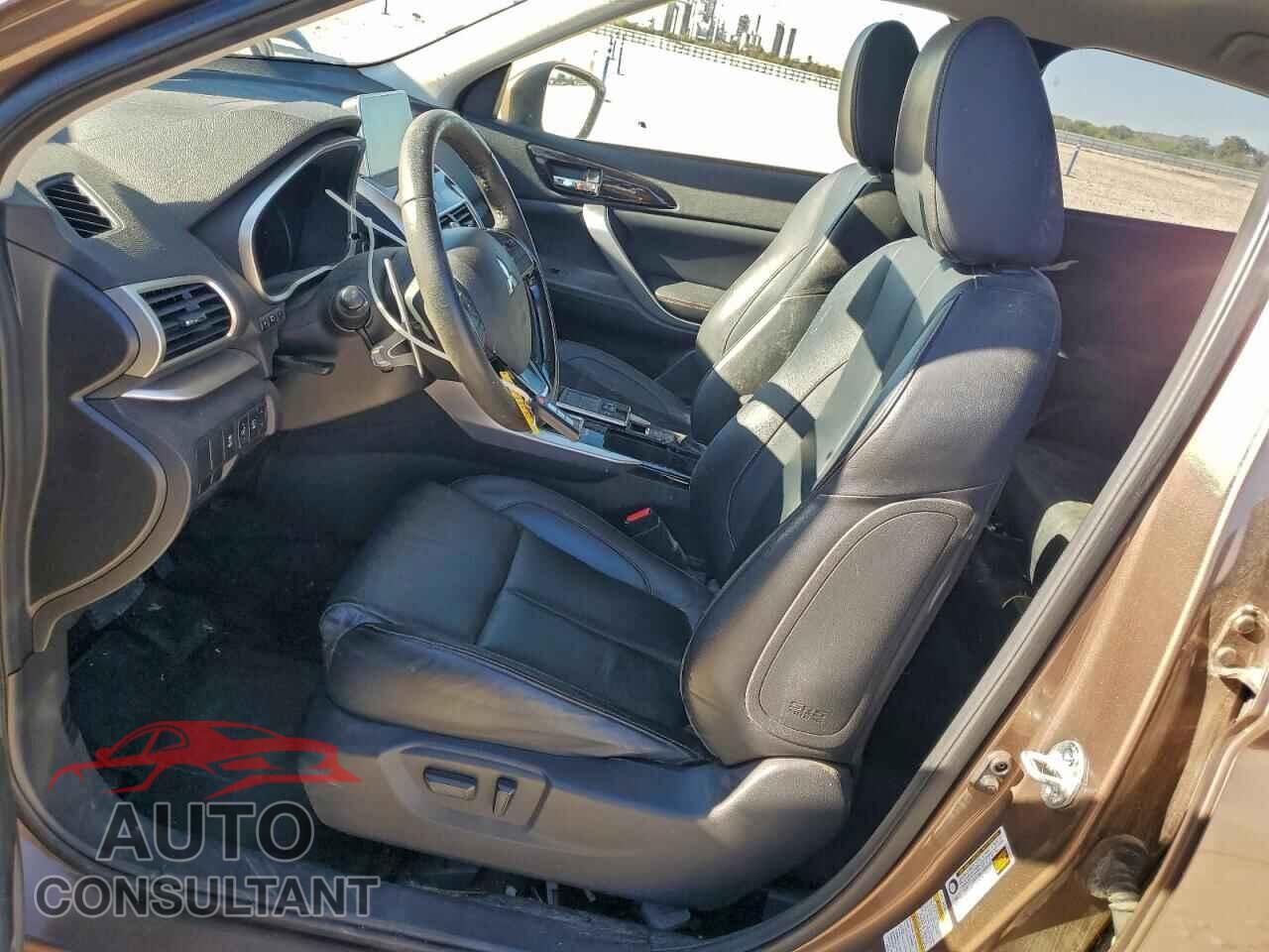 MITSUBISHI ECLIPSE 2018 - JA4AT5AA8JZ064830