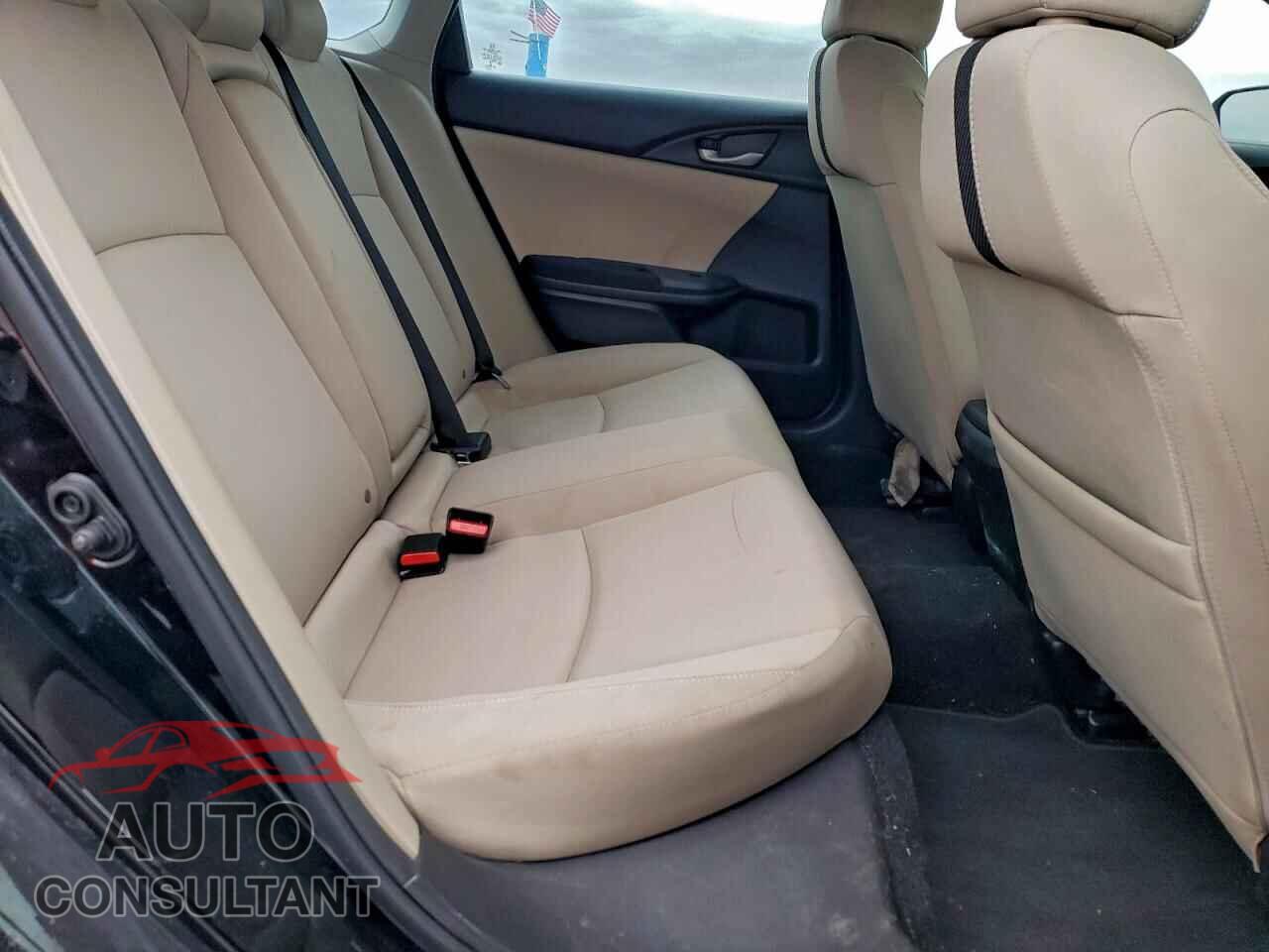 HONDA CIVIC 2017 - 19XFC2F72HE003924