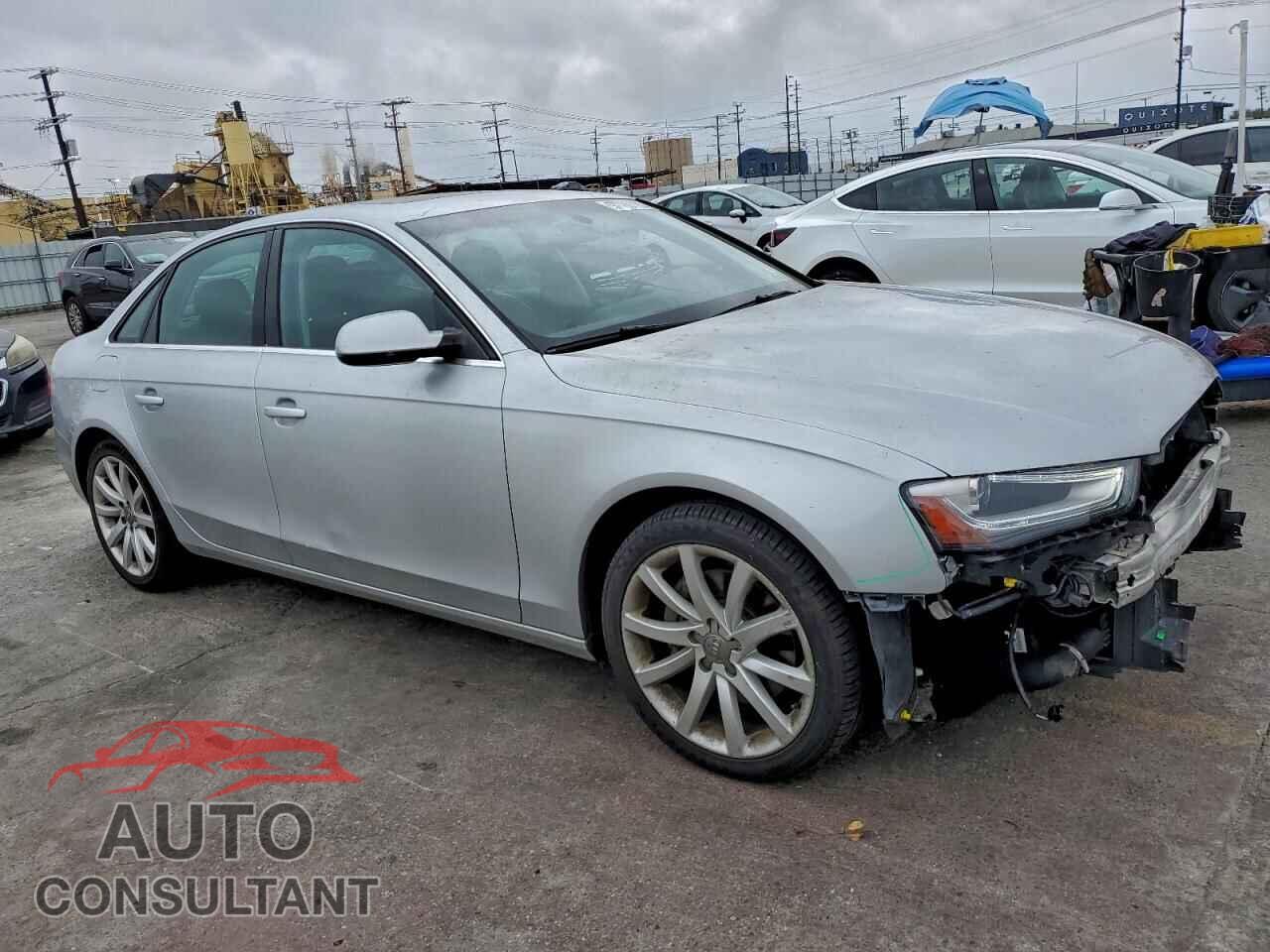 AUDI A4 2013 - WAUFFAFL8DN003797