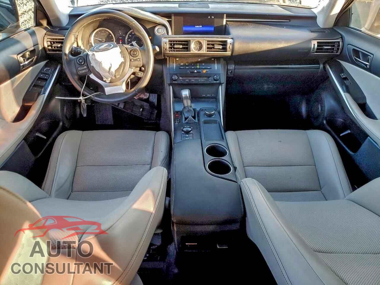 LEXUS IS 2014 - JTHBF1D24E5020799