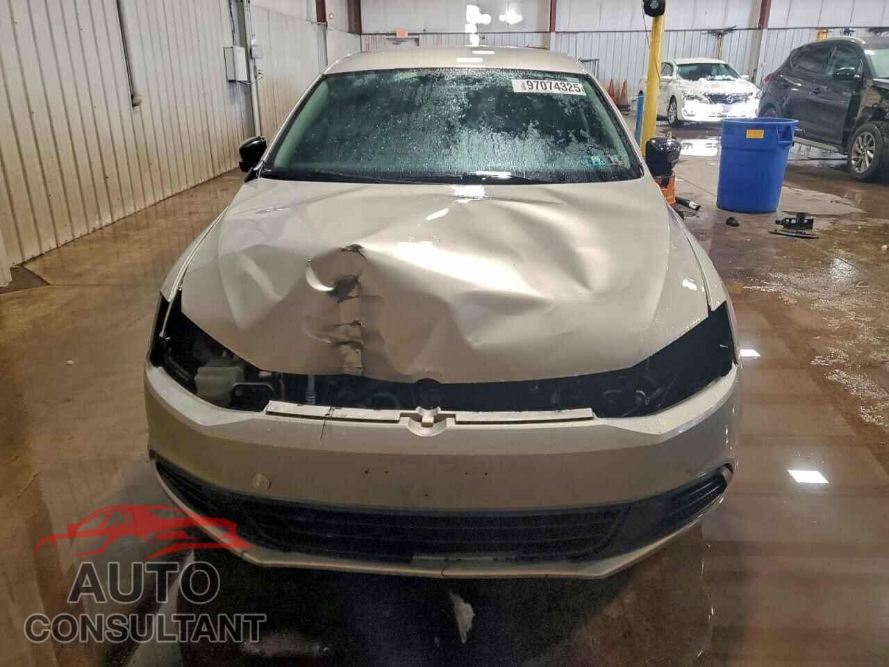 VOLKSWAGEN JETTA 2012 - 3VW2K7AJ0CM319996
