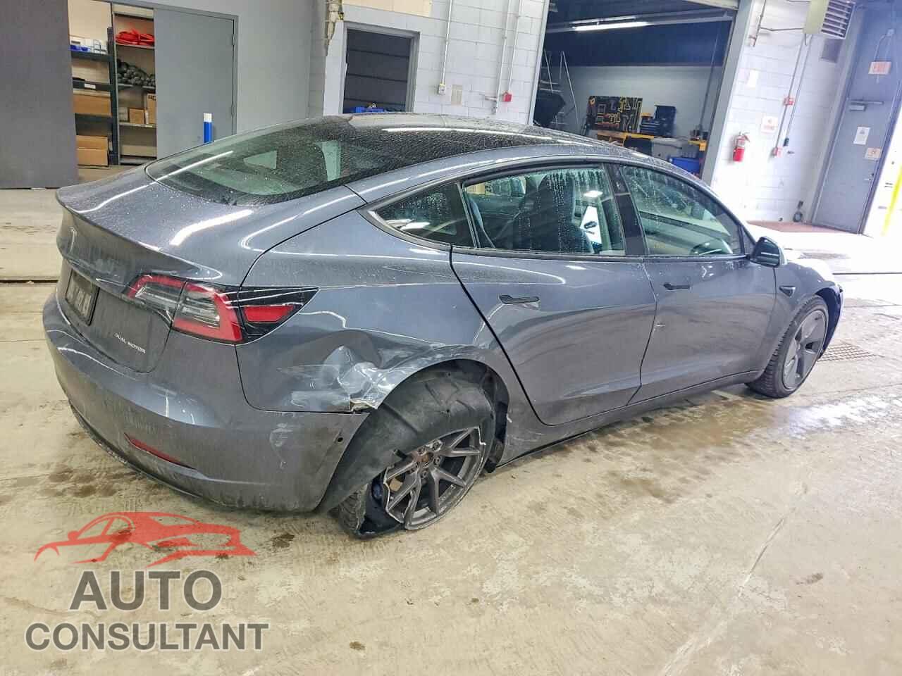 TESLA MODEL 3 2021 - 5YJ3E1EB6MF902495