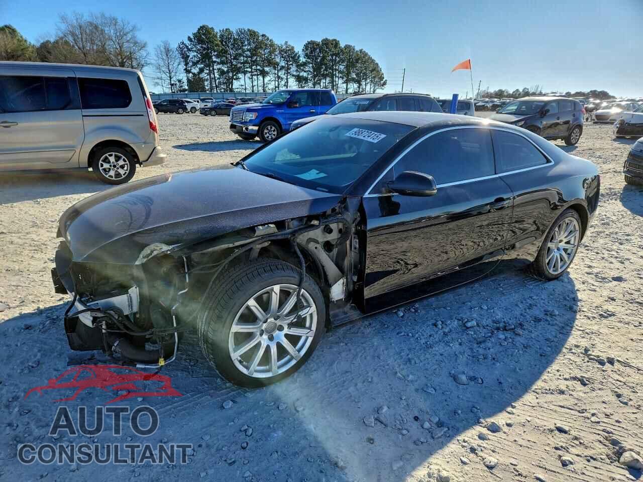 AUDI A5 2012 - WAUVFAFR7CA005823