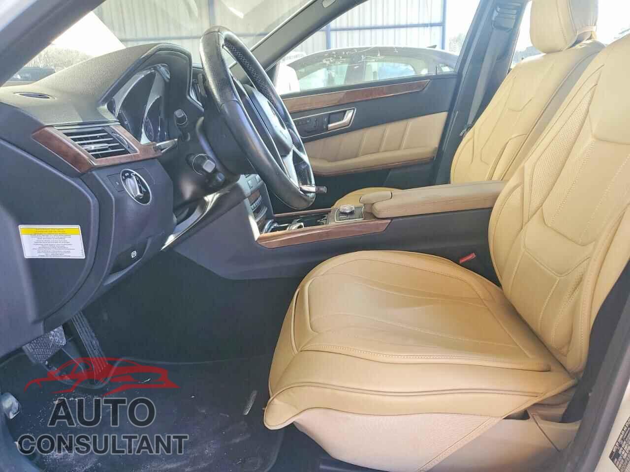 MERCEDES-BENZ E-CLASS 2012 - WDDHF8JB9CA658906