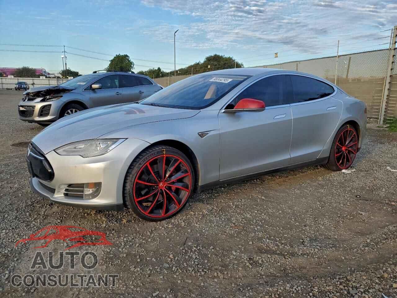 TESLA MODEL S 2014 - 5YJSA1H14EFP36795