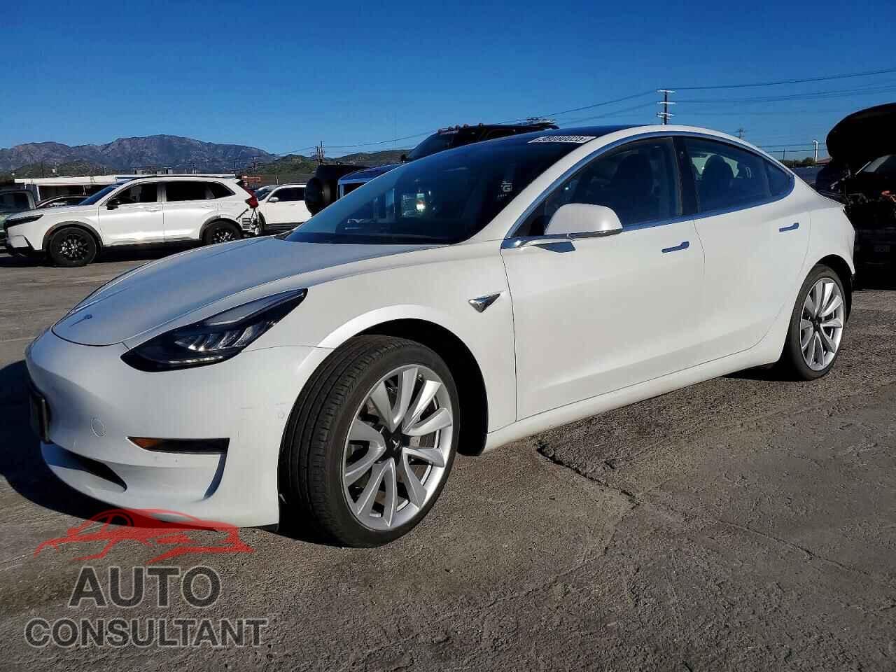 TESLA MODEL 3 2020 - 5YJ3E1EA0LF802477