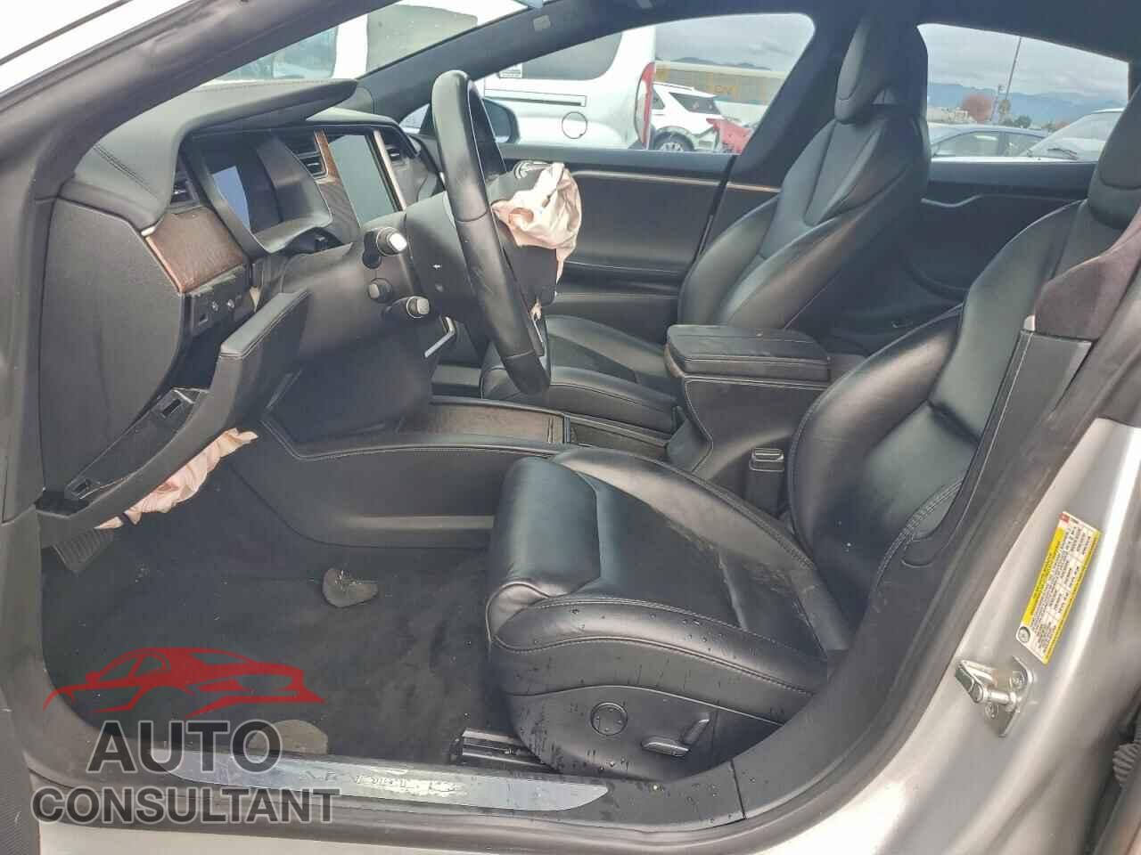 TESLA MODEL S 2018 - 5YJSA1E20JF270399