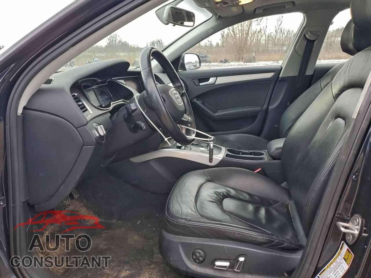 AUDI A4 2013 - WAUBFAFL2DN043579